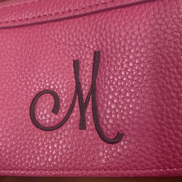 Thirty One Bag, Weekender.  Free mini wallet.   Both excellent condition - Picture 4 of 5